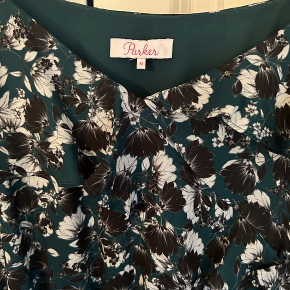 Parker Green Sleeveless Dress - Picture 4 of 4